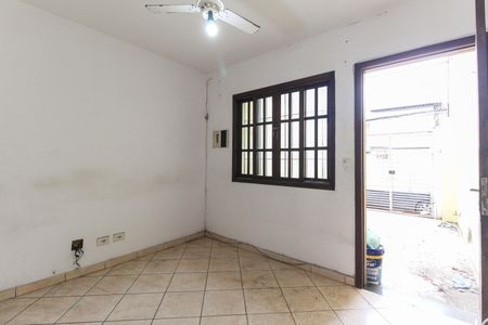 Sala de casa à venda com 2 quartos, 94m² em Vila Regina, São Paulo