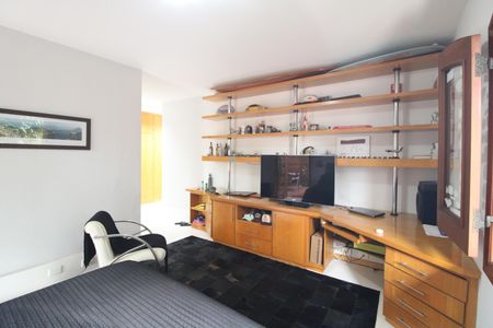 Casa à venda com 460m², 4 quartos e 4 vagasQuarto