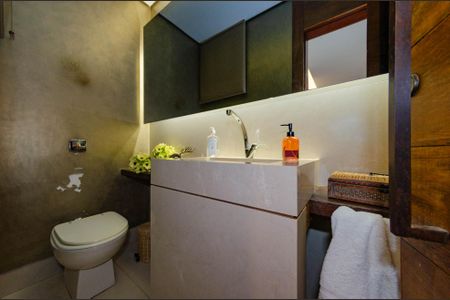 Casa à venda com 444m², 5 quartos e 3 vagasLavabo