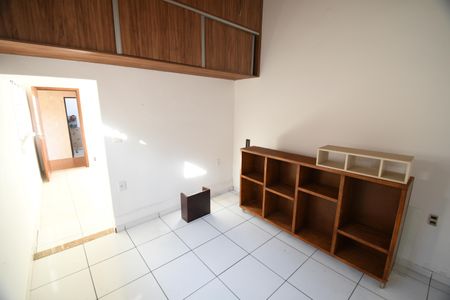 Casa à venda com 152m², 3 quartos e 3 vagasQuarto de Serviço