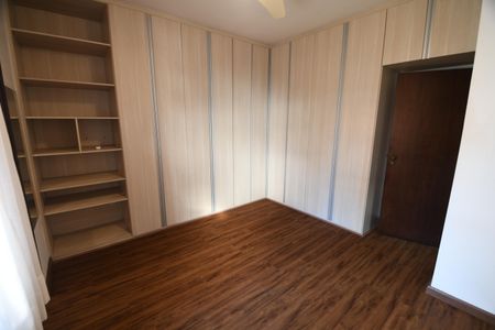 Casa à venda com 152m², 3 quartos e 3 vagasQuarto 3 - Suíte