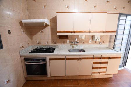 Casa à venda com 152m², 3 quartos e 3 vagasCozinha