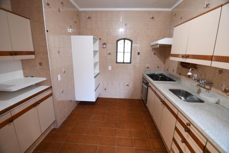Casa à venda com 152m², 3 quartos e 3 vagasCozinha