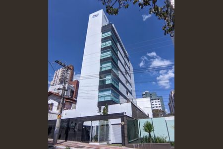 Apartamento à venda com 200m², 4 quartos e 3 vagasFachada