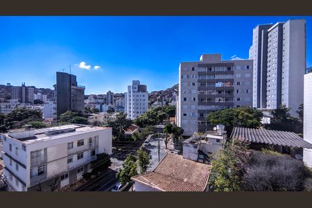 Apartamento à venda com 200m², 4 quartos e 3 vagasVista do Quarto 2