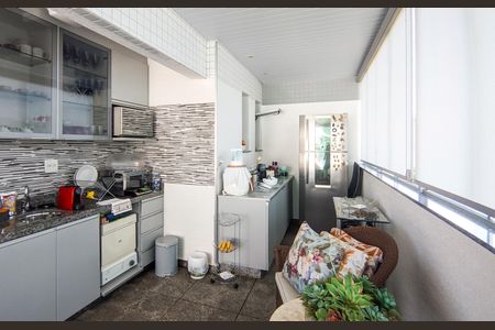 Apartamento à venda com 200m², 4 quartos e 3 vagasCozinha