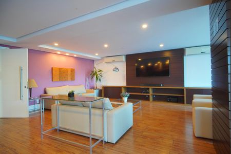 Apartamento para alugar com 250m², 3 quartos e 2 vagasÁrea comum - Salão de festas