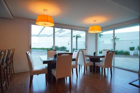 Apartamento para alugar com 250m², 3 quartos e 2 vagasÁrea comum - Salão de festas