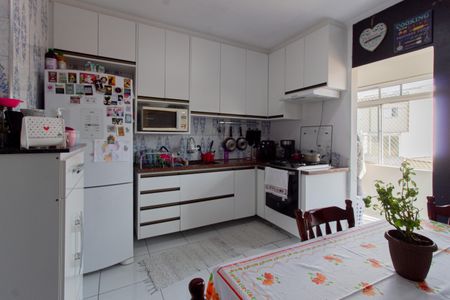 Apartamento à venda com 81m², 2 quartos e 1 vagaCozinha