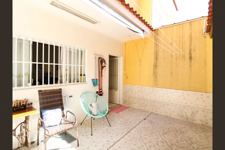 Casa à venda com 156m², 3 quartos e 4 vagasÁrea de Serviço