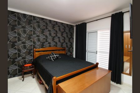 Casa à venda com 156m², 3 quartos e 4 vagasSuíte