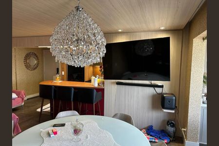 Apartamento à venda com 78m², 2 quartos e 3 vagas