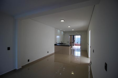 Sala de casa de condomínio para alugar com 2 quartos, 91m² em Jardim Novo Horizonte, Sorocaba