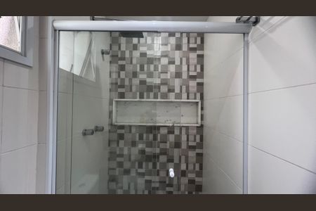 Apartamento à venda com 93m², 2 quartos e 2 vagas Apartamento à venda com 93m², 2 quartos e 2 vagasBanheiro