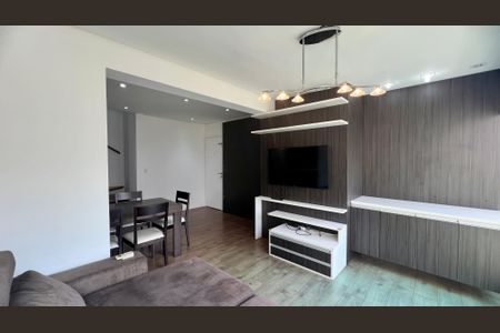 Apartamento à venda com 93m², 2 quartos e 2 vagas Apartamento à venda com 93m², 2 quartos e 2 vagasSala de TV