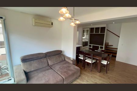 Apartamento à venda com 93m², 2 quartos e 2 vagas Apartamento à venda com 93m², 2 quartos e 2 vagasSala de TV