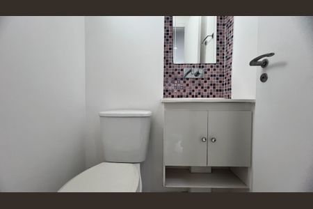 Apartamento à venda com 93m², 2 quartos e 2 vagas Apartamento à venda com 93m², 2 quartos e 2 vagasLavabo
