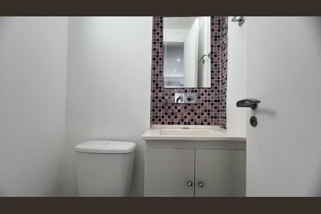 Apartamento à venda com 93m², 2 quartos e 2 vagas Apartamento à venda com 93m², 2 quartos e 2 vagasLavabo