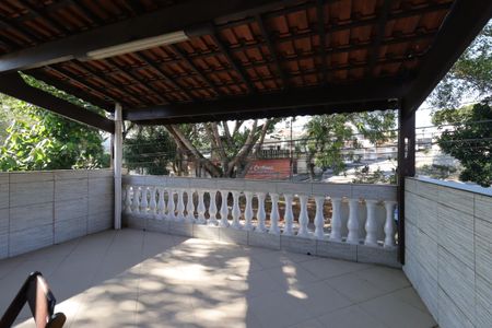 Casa à venda com 257m², 2 quartos e 1 vagaVaranda