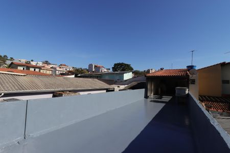 Casa à venda com 257m², 2 quartos e 1 vagaQuintal