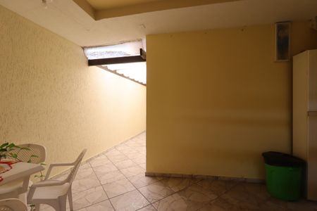 Casa à venda com 257m², 2 quartos e 1 vagaCorredor