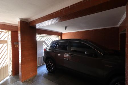 Casa à venda com 257m², 2 quartos e 1 vagaGaragem