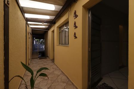Casa à venda com 257m², 2 quartos e 1 vagaCorredor