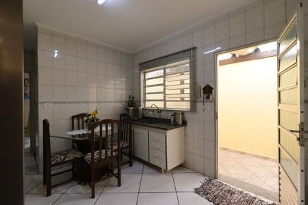 Casa à venda com 257m², 2 quartos e 1 vagaCozinha 1