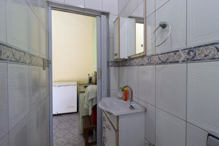 Casa à venda com 257m², 2 quartos e 1 vagaBanheiro 2