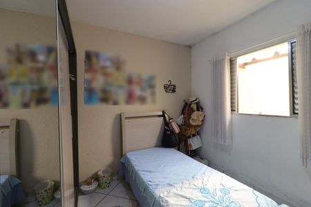 Casa à venda com 257m², 2 quartos e 1 vagaQuarto 2