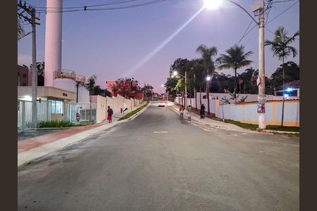 Apartamento para alugar com 60m², 2 quartos e 1 vaga Apartamento para alugar com 60m², 2 quartos e 1 vagaVista da Rua