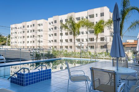 Apartamento para alugar com 60m², 2 quartos e 1 vaga Apartamento para alugar com 60m², 2 quartos e 1 vagaÁrea comum - Piscina