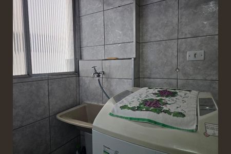 Apartamento à venda com 58m², 2 quartos e 1 vaga Apartamento à venda com 58m², 2 quartos e 1 vagaÁrea de Serviço
