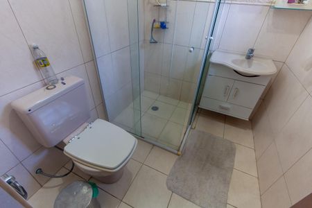 Casa à venda com 358m², 3 quartos e 2 vagas Casa à venda com 358m², 3 quartos e 2 vagasBanheiro da Suíte 1