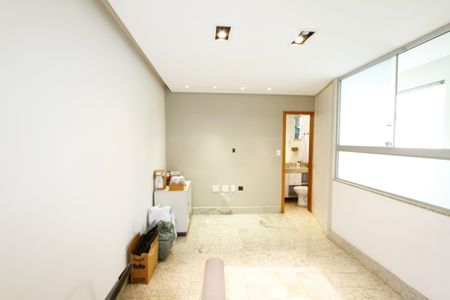 Apartamento à venda com 170m², 4 quartos e 3 vagasSuíte 2