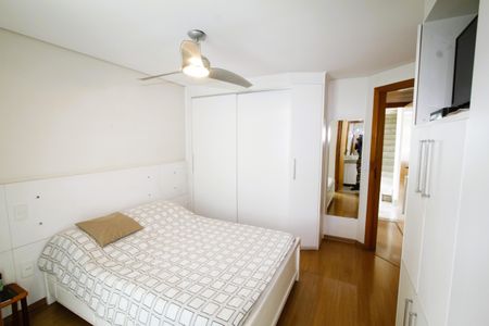 Apartamento à venda com 170m², 4 quartos e 3 vagas Suíte 1