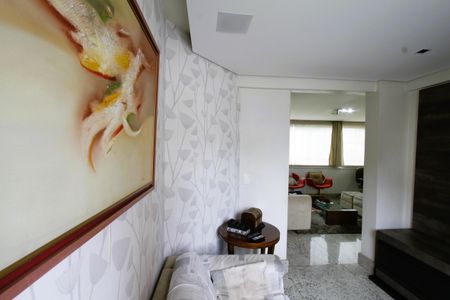 Apartamento à venda com 170m², 4 quartos e 3 vagasQuarto 2