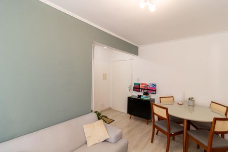 Apartamento à venda com 44m², 1 quarto e sem vaga Apartamento à venda com 44m², 1 quarto e sem vagaSala