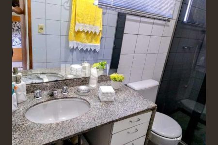 Apartamento à venda com 210m², 4 quartos e 2 vagas