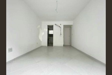 Casa de condomínio à venda com 118m², 4 quartos e 3 vagas