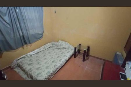 Casa de condomínio à venda com 103m², 3 quartos e 2 vagas