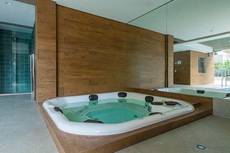 Apartamento à venda com 149m², 2 quartos e 2 vagas