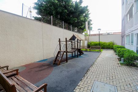 Apartamento à venda com 44m², 2 quartos e 1 vaga Apartamento à venda com 44m², 2 quartos e 1 vagaÁrea comum - Playground