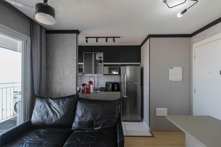 Apartamento à venda com 44m², 2 quartos e 1 vaga Apartamento à venda com 44m², 2 quartos e 1 vagaSala