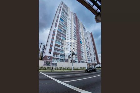 Apartamento à venda com 44m², 2 quartos e 1 vaga Apartamento à venda com 44m², 2 quartos e 1 vagaFachada e portaria