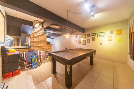 Casa à venda com 215m², 3 quartos e 4 vagas Casa à venda com 215m², 3 quartos e 4 vagasÁrea Gourmet