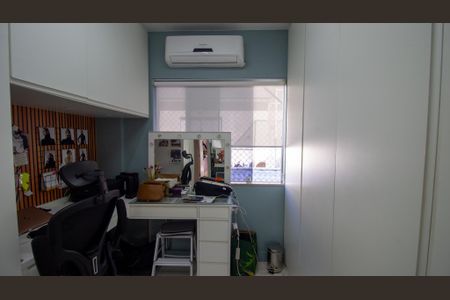 Casa de condomínio para alugar com 235m², 4 quartos e 2 vagas Casa de condomínio para alugar com 235m², 4 quartos e 2 vagasQuarto 2