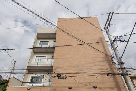 Apartamento para alugar com 45m², 2 quartos e 1 vaga Apartamento para alugar com 45m², 2 quartos e 1 vagaFachada
