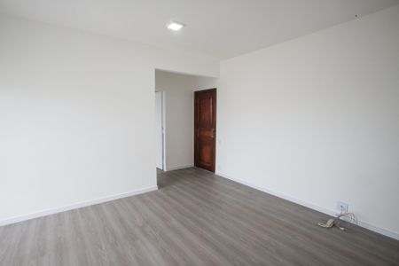 Sala de apartamento à venda com 2 quartos, 70m² em Pechincha, Rio de Janeiro