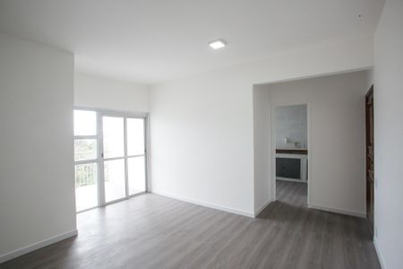 Sala de apartamento à venda com 2 quartos, 70m² em Pechincha, Rio de Janeiro